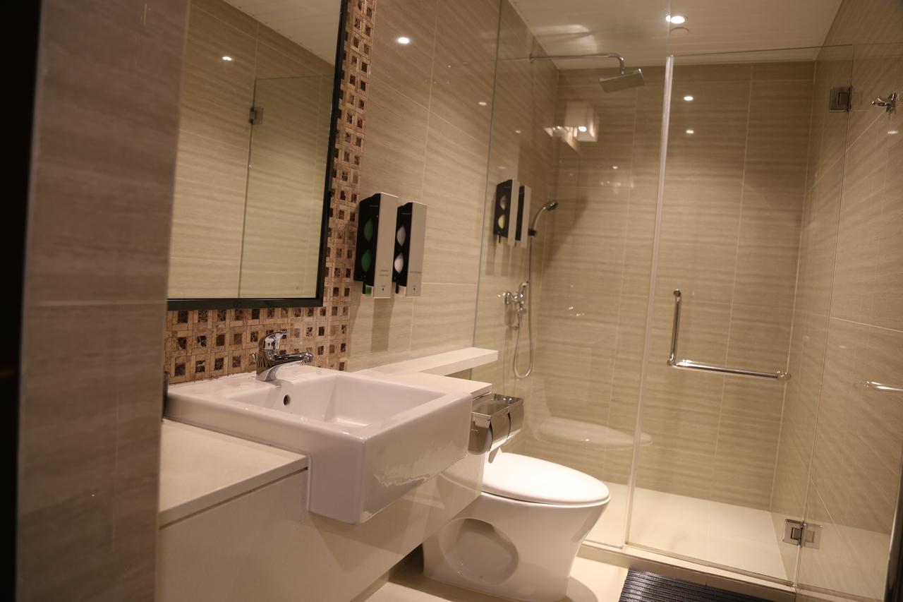 Ambassador Transit Hotel - Terminal 2 Singapore Eksteriør billede