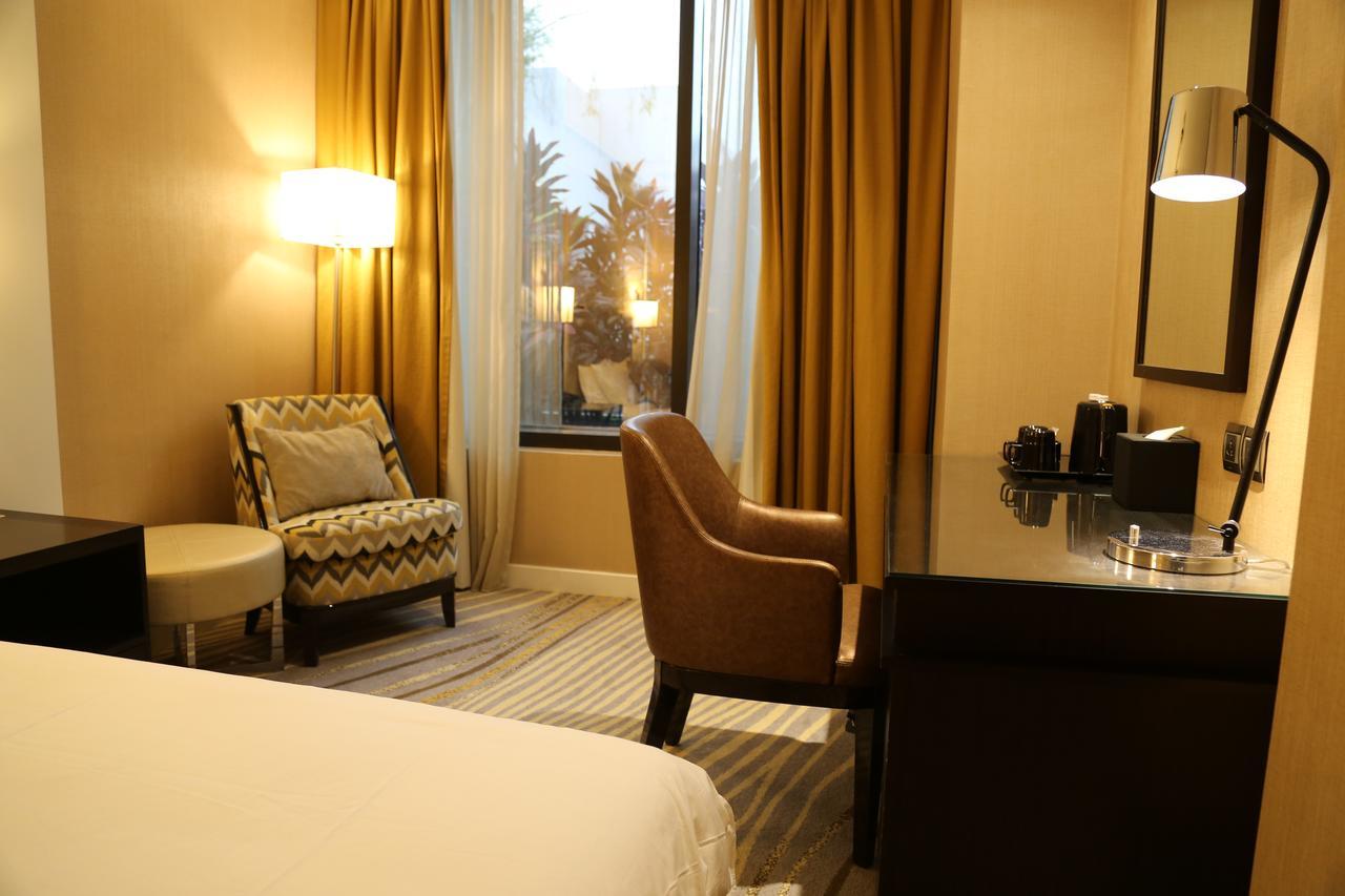 Ambassador Transit Hotel - Terminal 2 Singapore Eksteriør billede